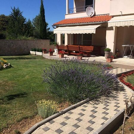 Apartments Nada Betina  Εξωτερικό φωτογραφία