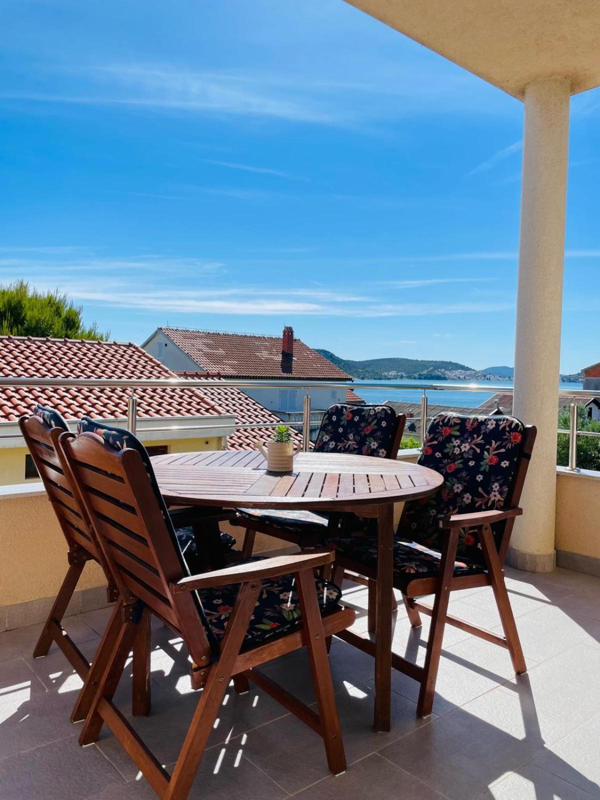 Apartments Nada Betina  Εξωτερικό φωτογραφία