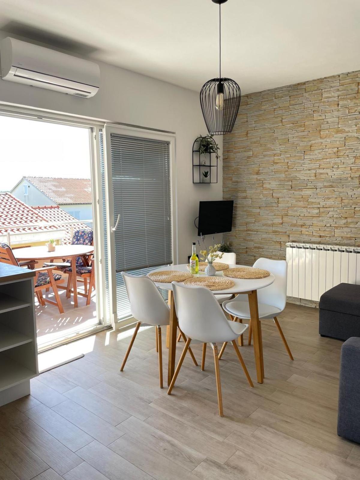 Apartments Nada Betina  Εξωτερικό φωτογραφία