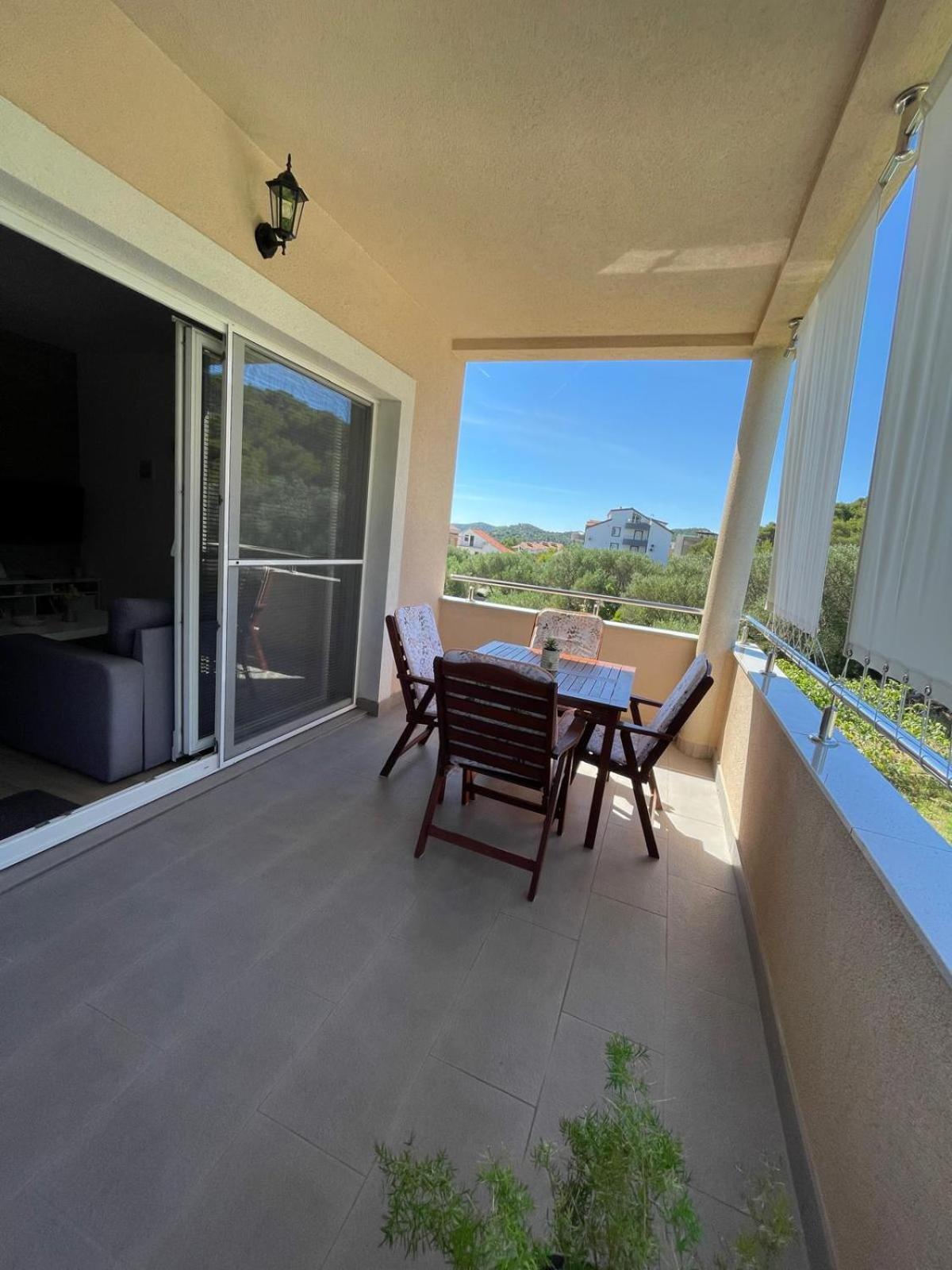 Apartments Nada Betina  Εξωτερικό φωτογραφία
