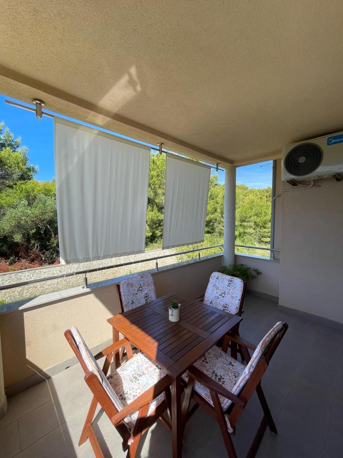Apartments Nada Betina  Εξωτερικό φωτογραφία